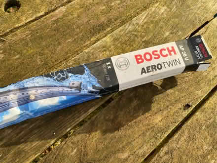 Photo of free Bosch AP28U single windscreen wiper blade (Gorse Hill GU22) #1