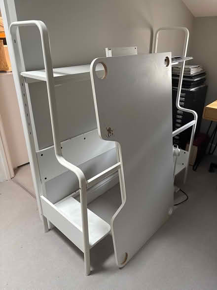 Photo of free White Ikea gaming desk (Tooting Bec) #2
