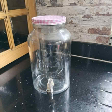 Photo of free Beverage dispenser (West Cheshunt EN7) #2