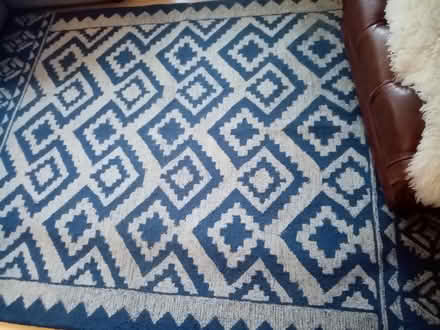 Photo of free 100% wool rug (Pimlico, SW1) #1