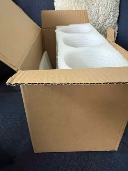 Photo of free styrofoam cushioned box (Hawthorne) #2