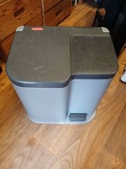 Photo of free Peddle bin (Old Colwyn LL29) #1