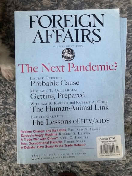 Photo of free Foreign Affairs Magazines (Teddington) #2