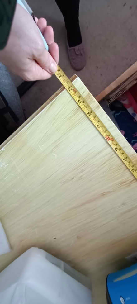 Photo of free Small desk (Kettering NN15) #1