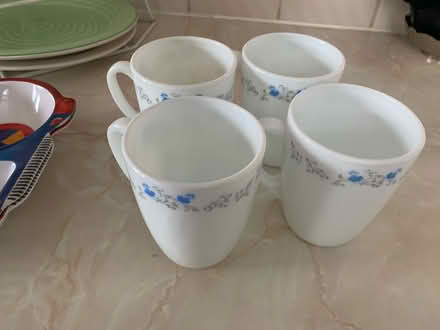 Photo of free 4 mugs (Oakwood LS8) #1