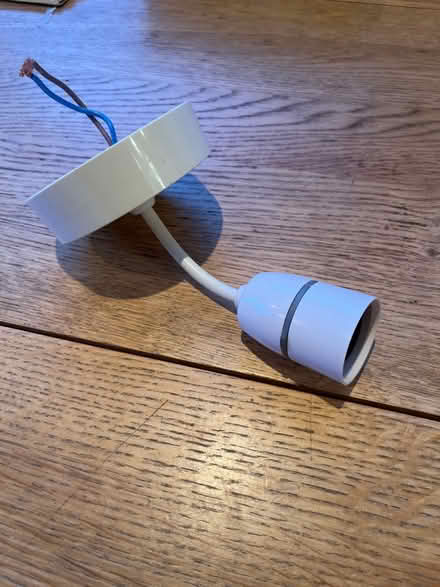 Photo of free Pendant light fitting (Kings Heath B14) #1