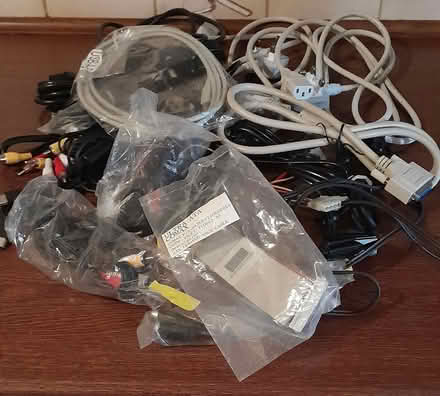 Photo of free Cables (Near Binley fire station) #1