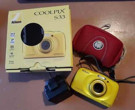 Photo of free 2 digital cameras (Woodseats S8) #1