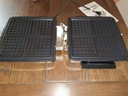 Photo of free waffle maker or grill (Near "downtown" EAST OLYMPIA) #1