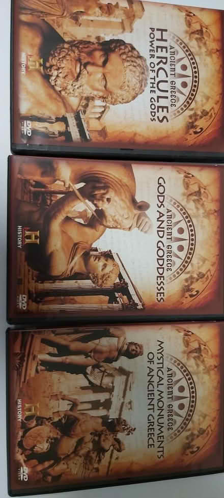 Photo of free DVD Box Set (Woolton L25) #1