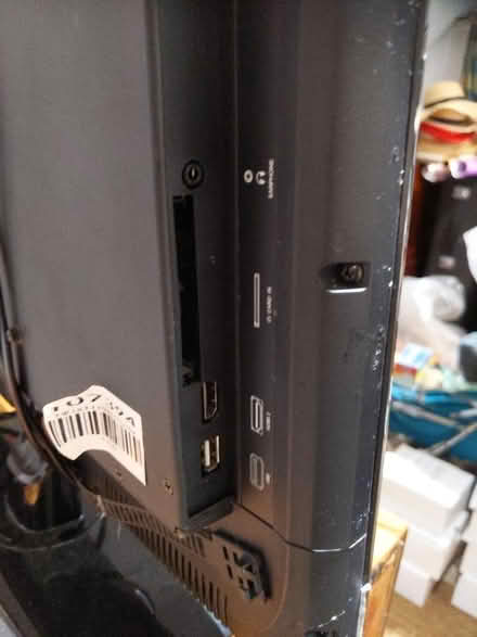 Photo of free 18.5" led colour tv (Gorse Hill GU22) #2