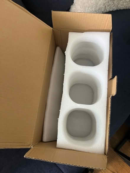 Photo of free styrofoam cushioned box (Hawthorne) #1