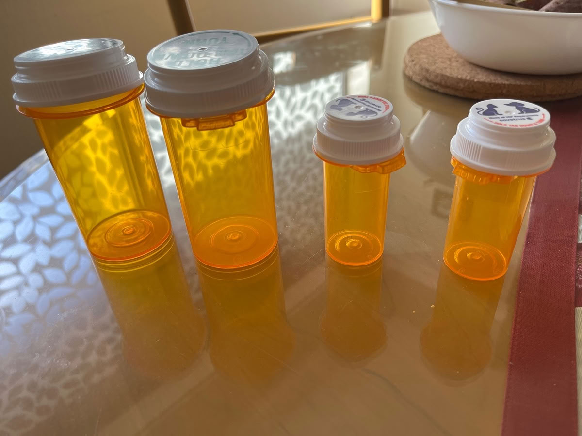 Square Rx Bottle Free: Empty Rx bottles (Saratoga Village) - Cupertino Free