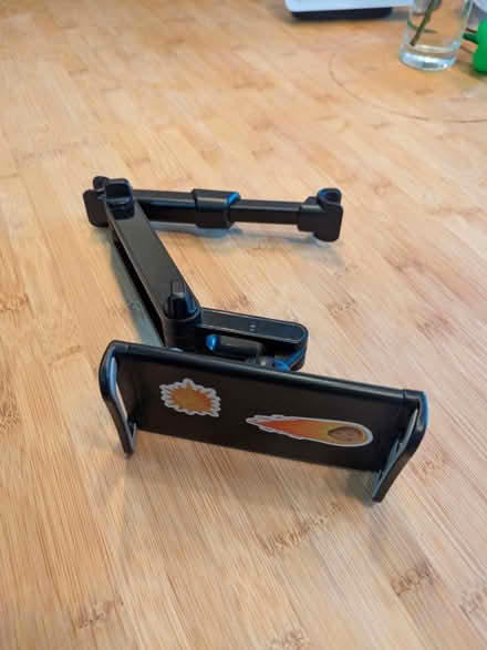 Photo of free Tablet holder for car seat (South Croydon) #1