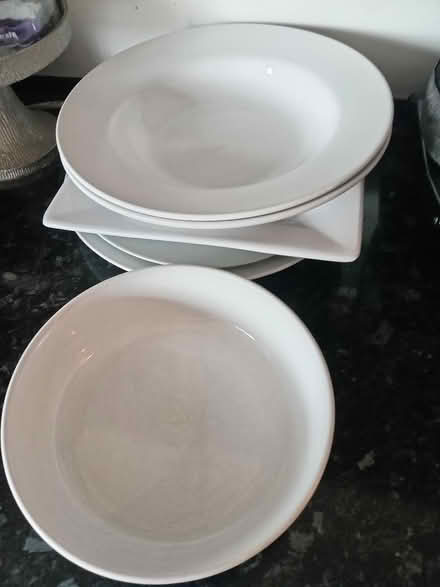 Photo of free Assorted crockery (Lower Morden SM4) #1