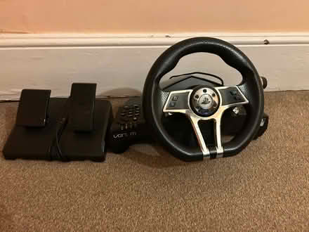 Photo of free PS4 steering wheel and pedals (OX17 3NY aynho) #1