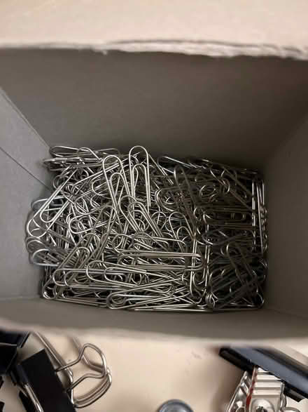 Photo of free Selection of bulldog clips and paper clips (Bear Flat) #3