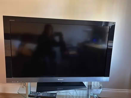 Photo of free Sony 40”TV & glass stand (Chalfont Common SL9) #1