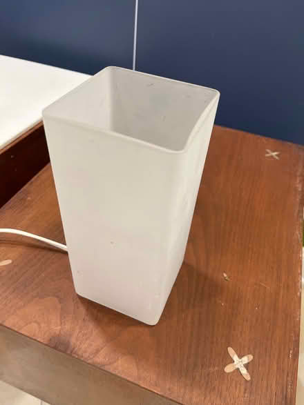 Photo of free Small tabletop lamp (Cleveland Park) #1