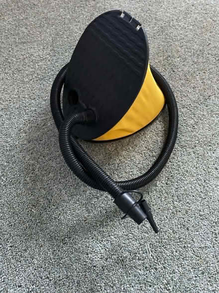 Photo of free Foot Pump (Poole, Baiter, BH15) #1