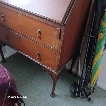 Photo of free Bureau - old (Worplesdon) #1