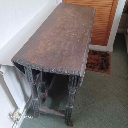 Photo of free Vintage Gateleg table (Worplesdon) #2
