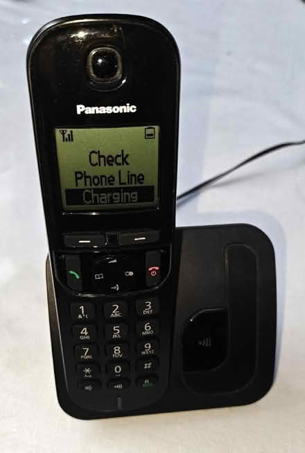 Photo of free Panasonic KX-TGC210E wireless landline handset (Charlton SE7) #1
