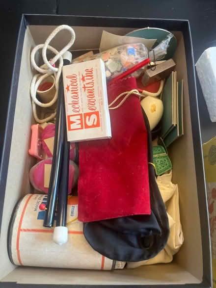 Photo of free Magic tricks from 60s and 70s (Cleveland Park) #1