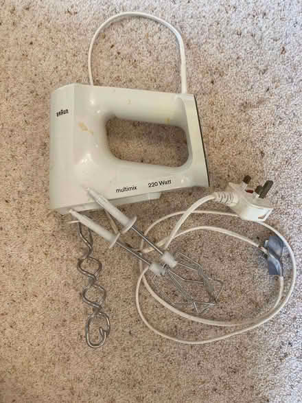 Photo of free Handheld electric mixer (Kendal LA9) #1