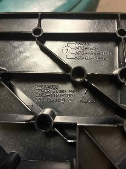 Photo of free Original Samsung UN28H4000 Stand (Los Altos) #4