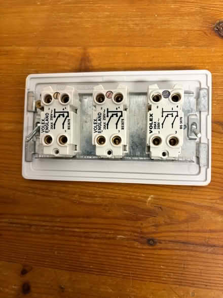 Photo of free 3-gang Switched supply unit? (Hillcliffe WA4) #1