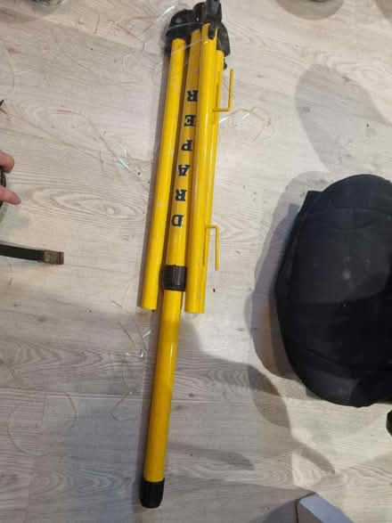 Photo of free Draper stand (BN3) #1