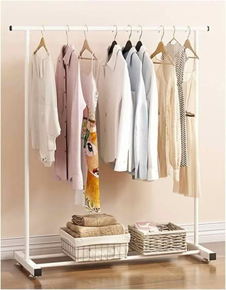 Photo of Clothes racks (Britannia) #2