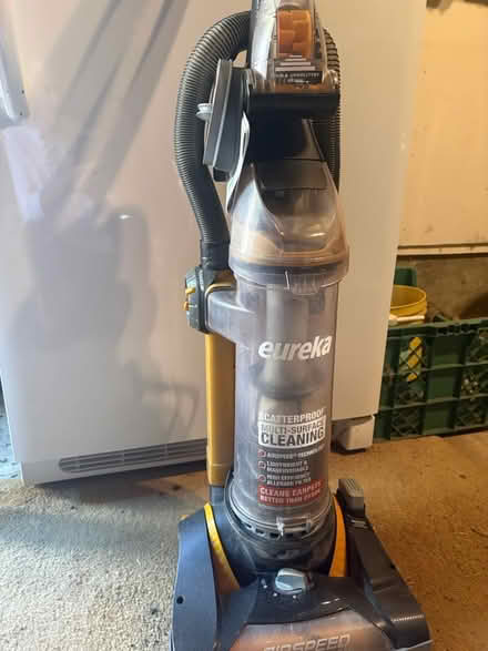 Photo of free Eureka vacuum (La Selva Beach) #1