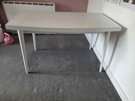 Photo of free White dining table (Tithe Barn Close KT2) #4