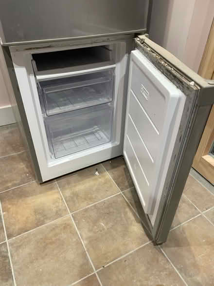 Photo of free Freestanding fridge/freezer (Marple SK6) #1