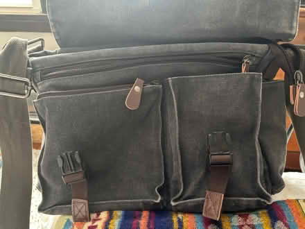 Photo of free Canvas computer shoulder bag (Regent square) #3
