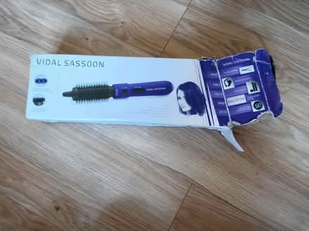 Photo of free Hot air brush (Lochend EH7) #1