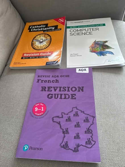 Photo of free GCSE Revision Guides (CT1) #1