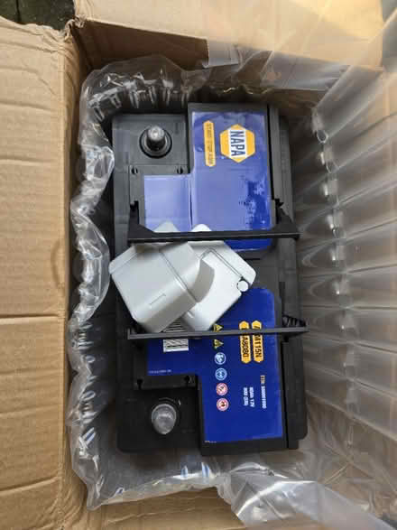 Photo of free 12v car battery (EN5) #1