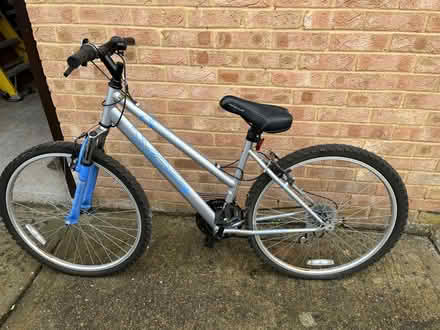 Photo of free Teenage girl/Woman’s Bicycle (Heston UB2) #2