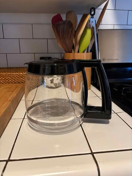 Photo of free Cuisinart 14-cup glass carafe (Upper Dimond) #2