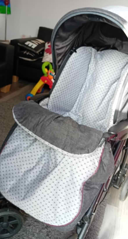 Photo of free Mamas & Papas Pram (Hayes end) #1