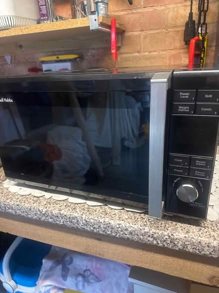 Photo of free Microwave (Kippax LS25) #1