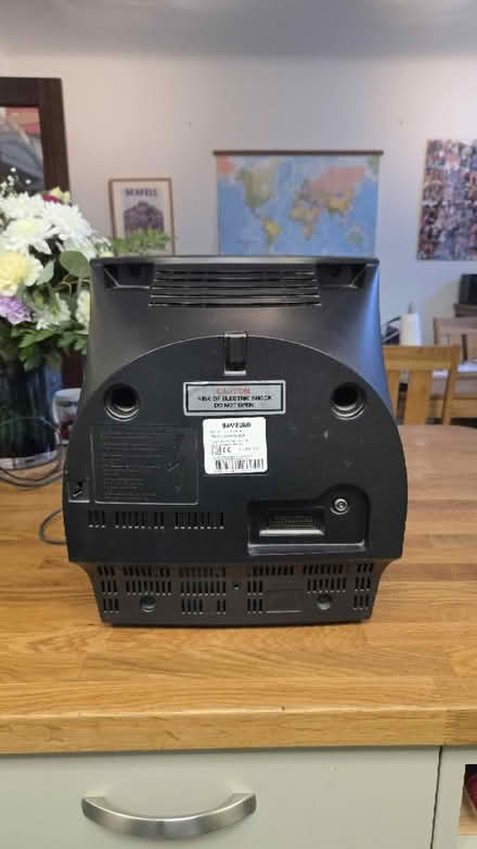 Photo of free TV with inbuilt VHS player (Bournemouth BH9) #2