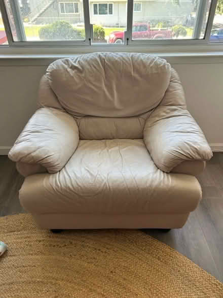 Photo of free Comfy chair (Campbell) #1