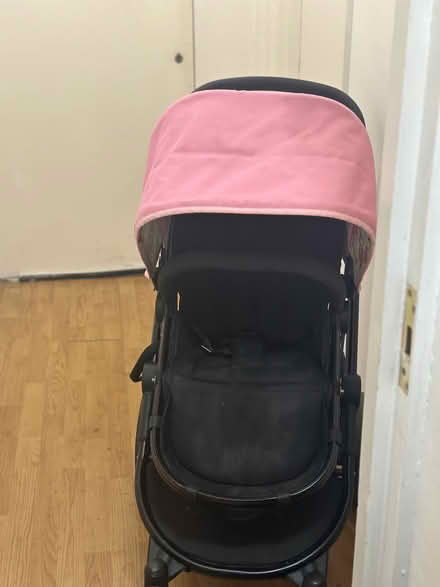 Photo of free Stroller (CR2) #3