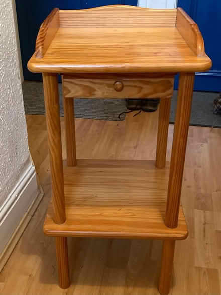 Photo of free Pine plant stand (Carlisle CA1) #1