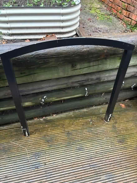 Photo of free Metal fire surround (S41) #1