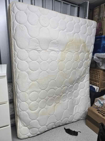 Photo of free King size mattress. Memory foam. Used (Enfield EN1) #1